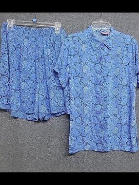 Vintage Button Front Paisley Top/ Short Set Southern Expressions Size M Collared